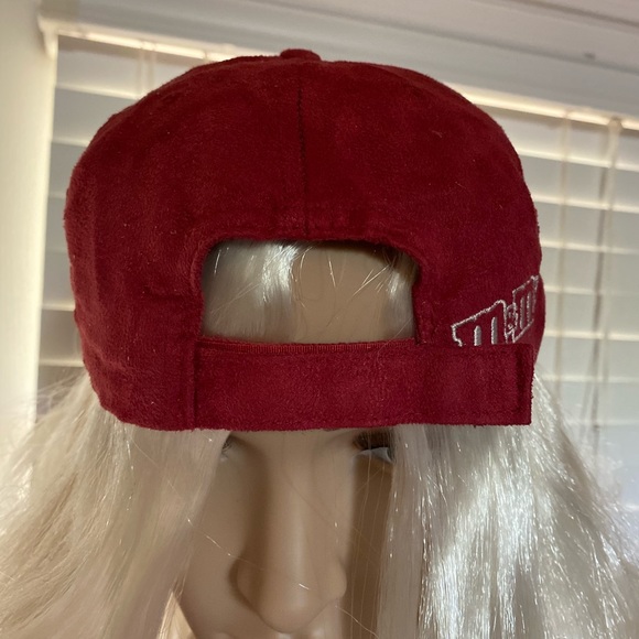 M&M M&M’s World Sequins Maroon Baseball Cap VGC - Picture 2 of 5